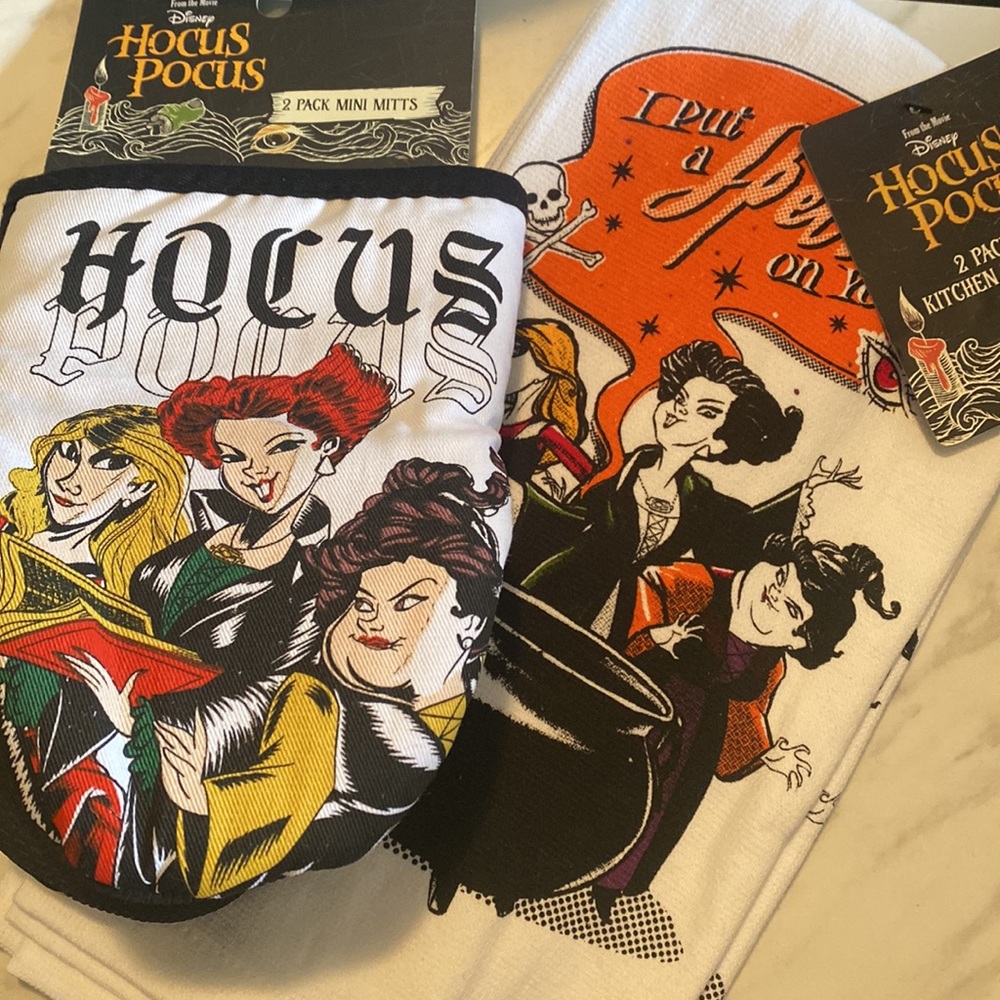 🔮🪄Disney Hocus Pocus Kitchen Set 2 Hand Towels & 2 Mini Oven Mitts NWT 🪄🔮
